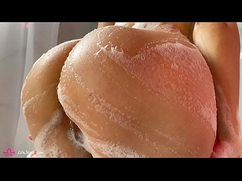 ❤️ Une brune masturbe sa chatte avec un vibrateur jusqu'à un orgasme intense sous la douche. ❤️❌ Porno at fr.eviewporn.ru ❤